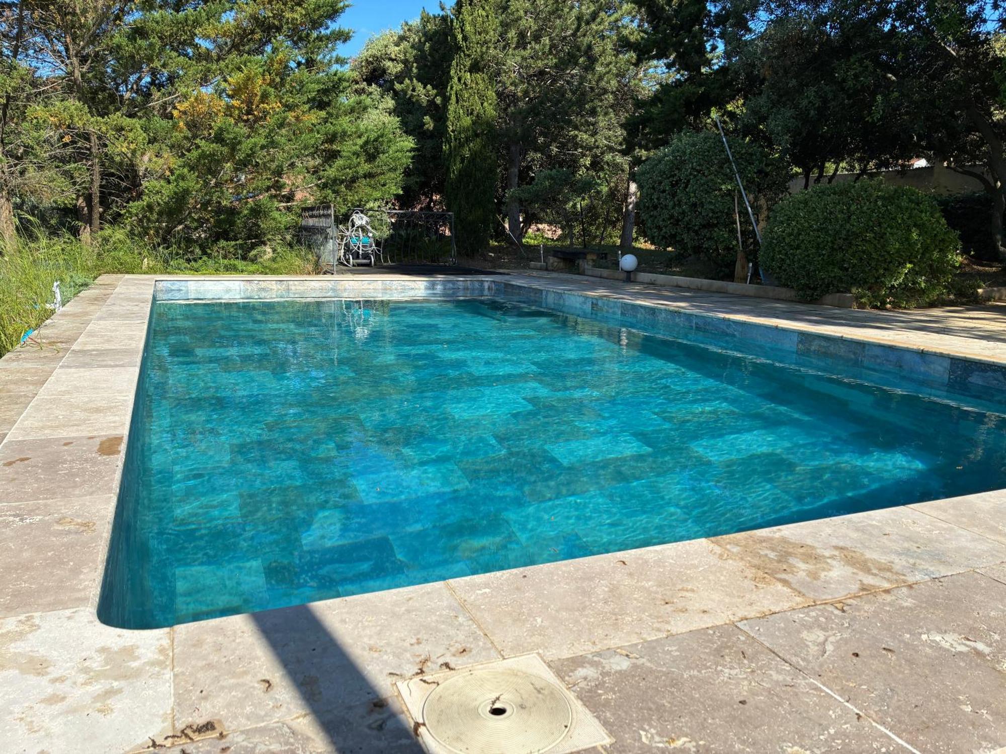 Gite 2 Chambres Avec Piscine Sernhac Exterior foto
